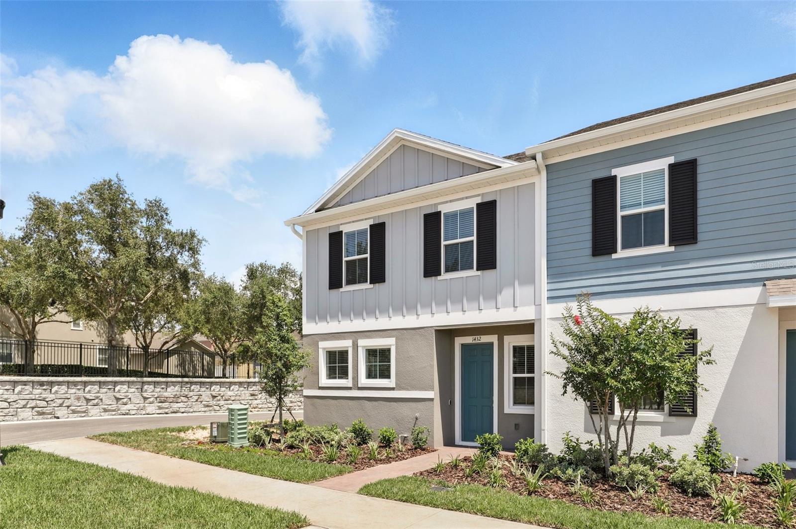 1432 SILVER LINING WAY