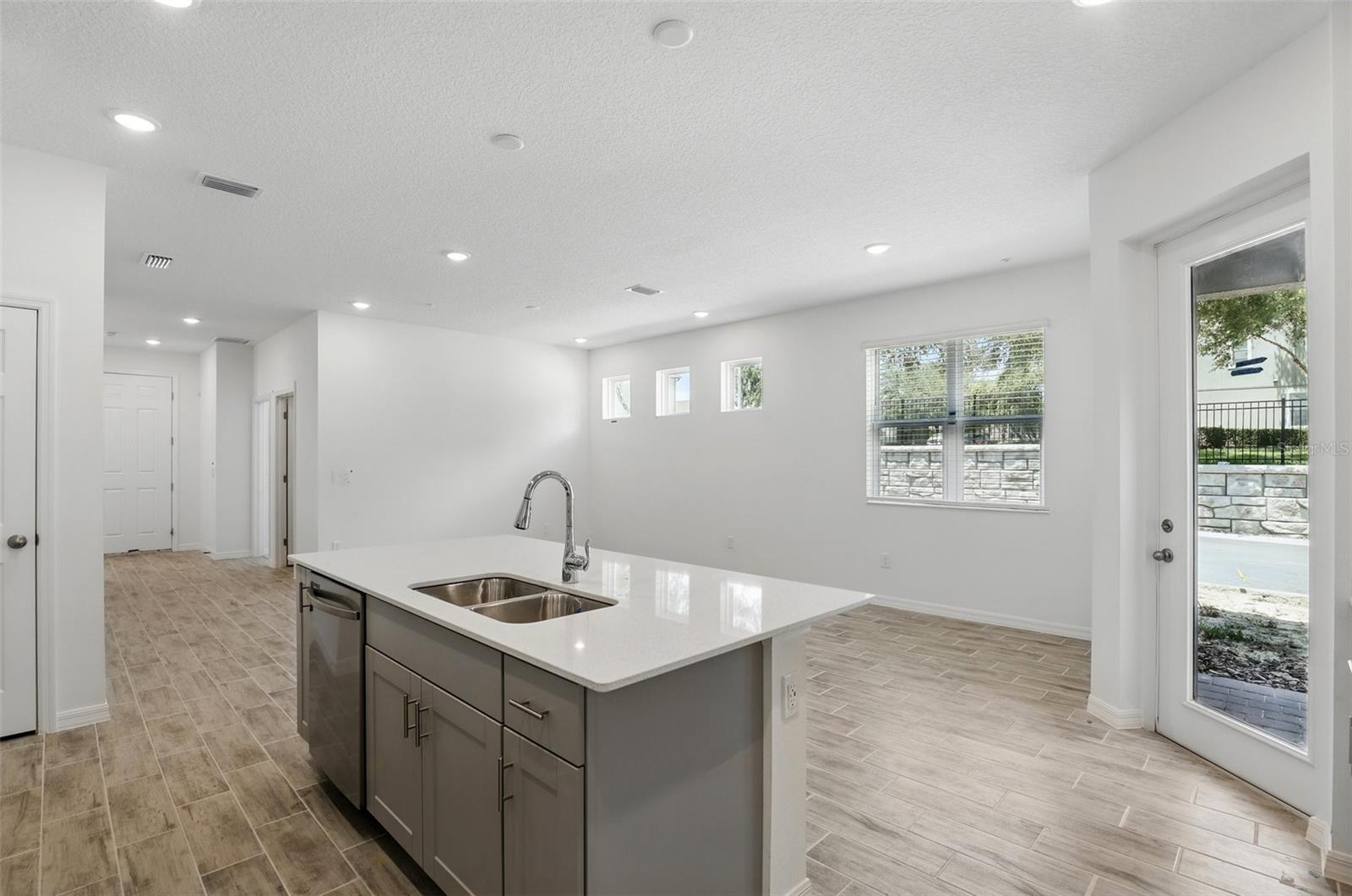 1432 SILVER LINING WAY