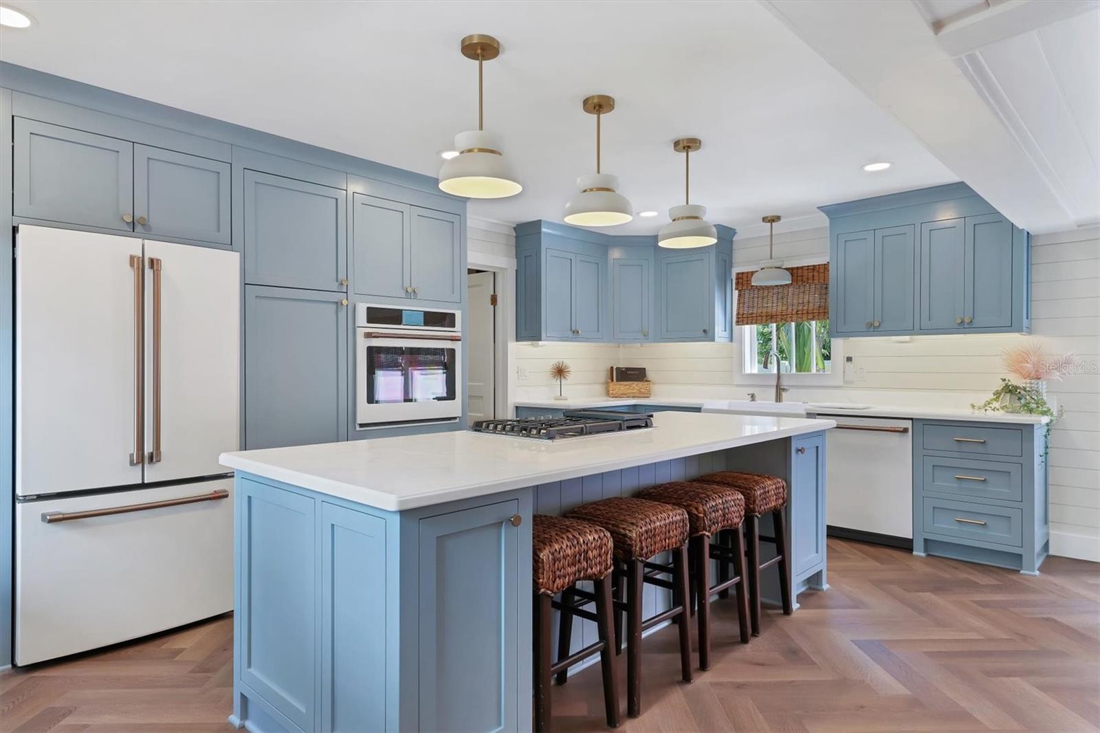 ILEXHURST - Residential