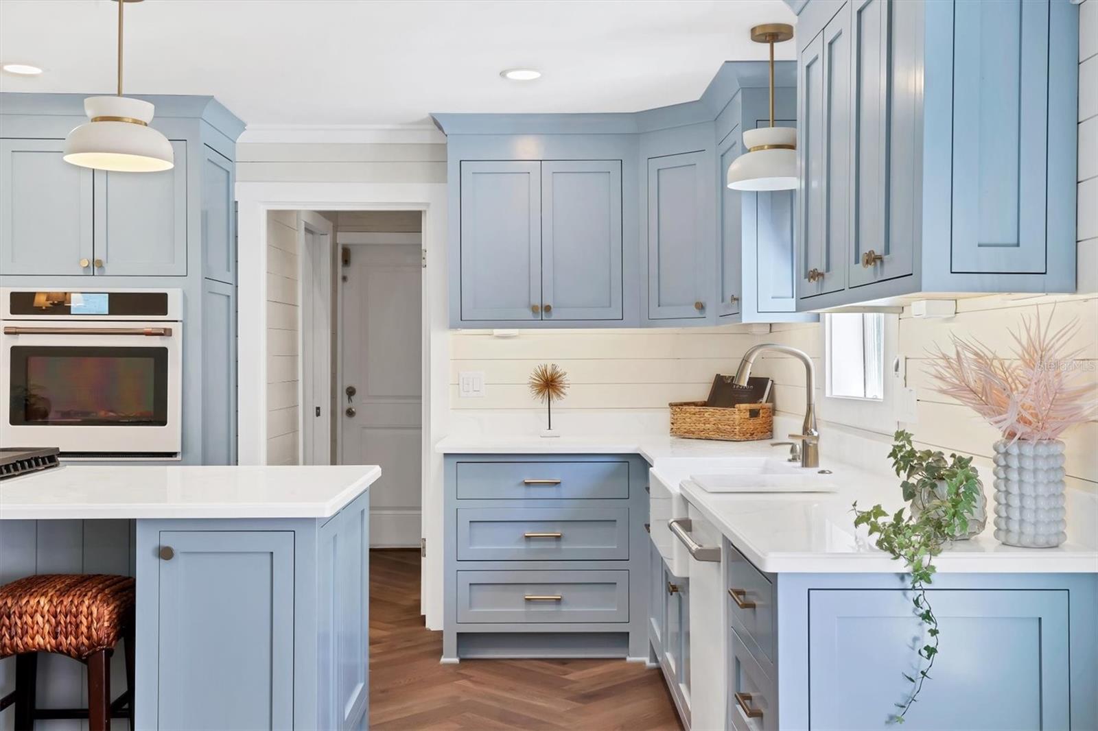 ILEXHURST - Residential