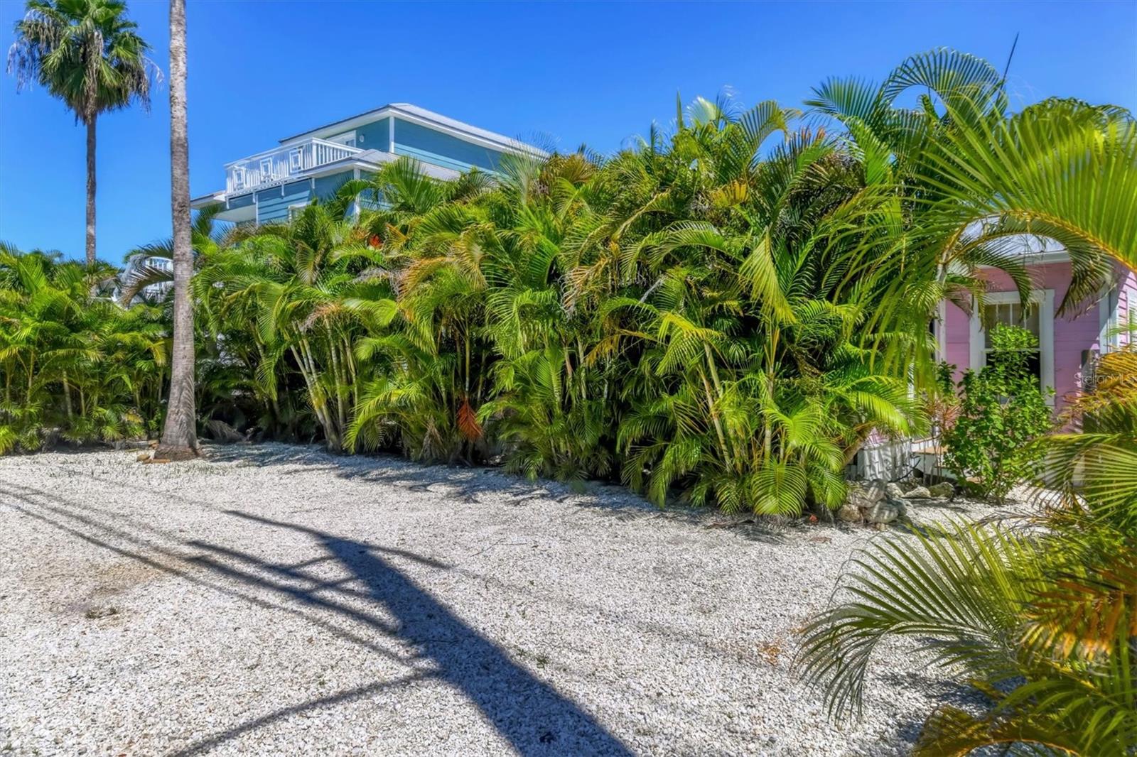 2913 GULF DRIVE