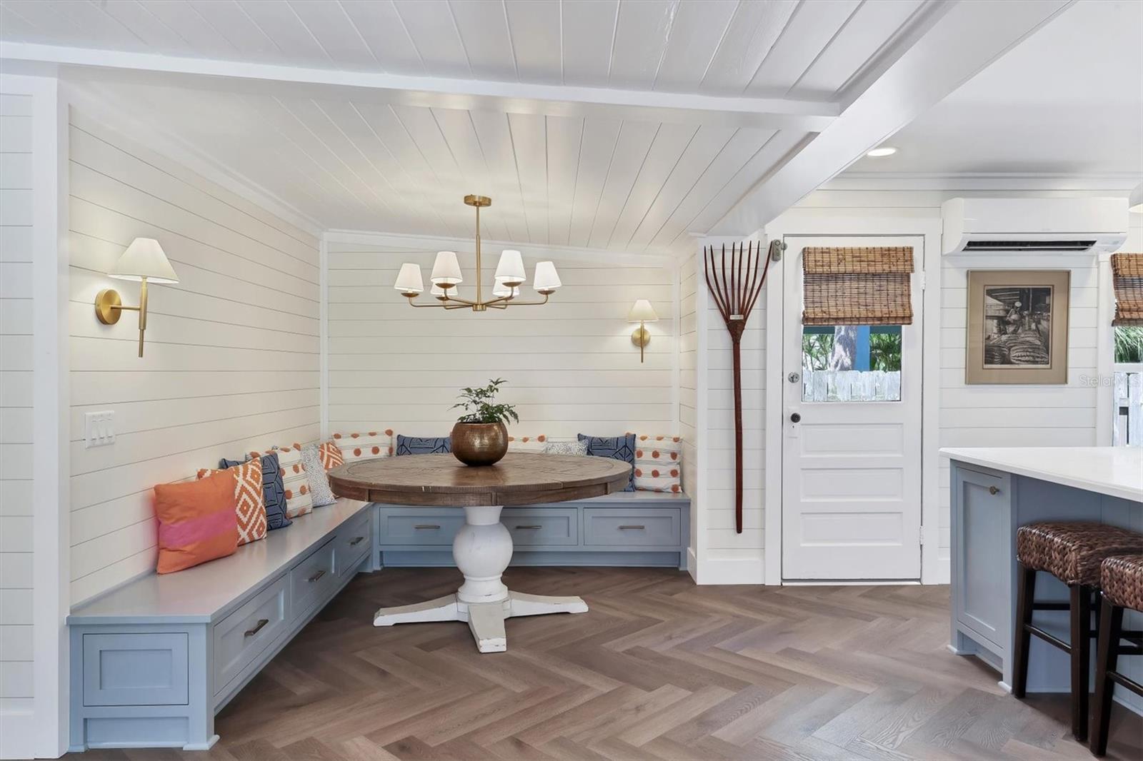 ILEXHURST - Residential