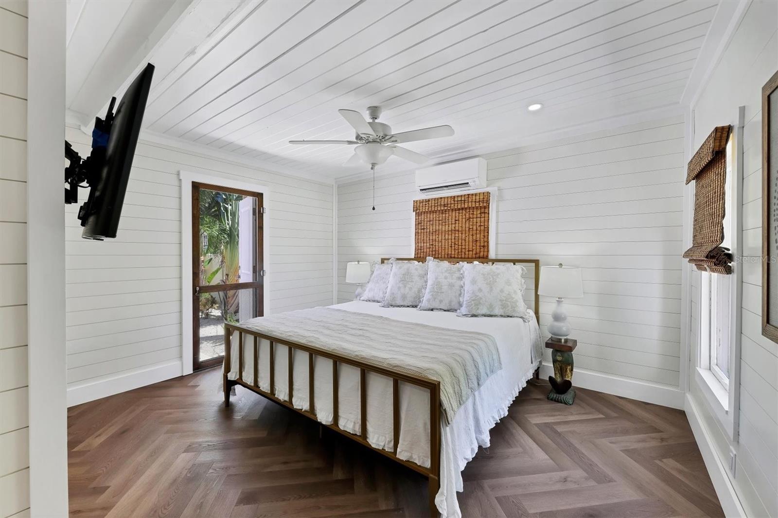 ILEXHURST - Residential