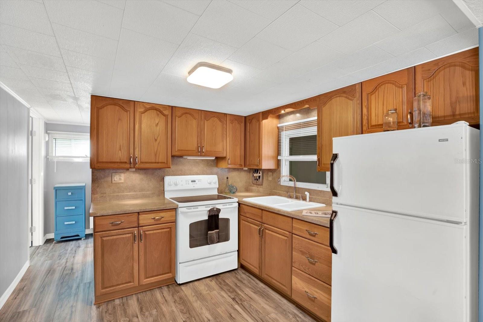 CLUB CHALET UNREC MHP - Residential