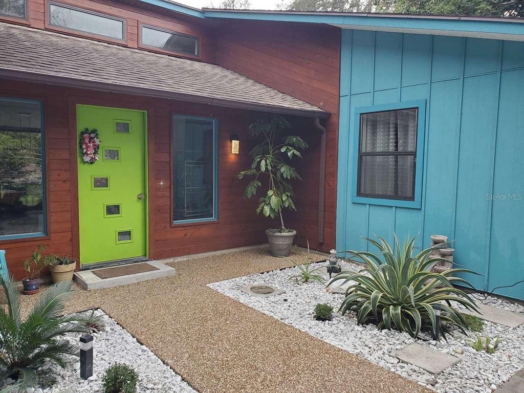 Photo of 5017 E 127th Avenue, Temple Terrace, FL 33617 (MLS # TB8483118)