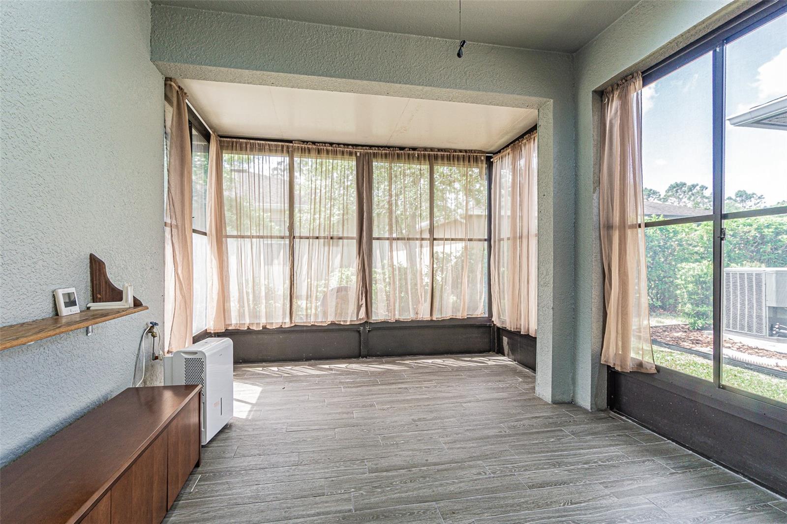 TAMPA BAY GOLF AND TENNIS CLUB - Residential