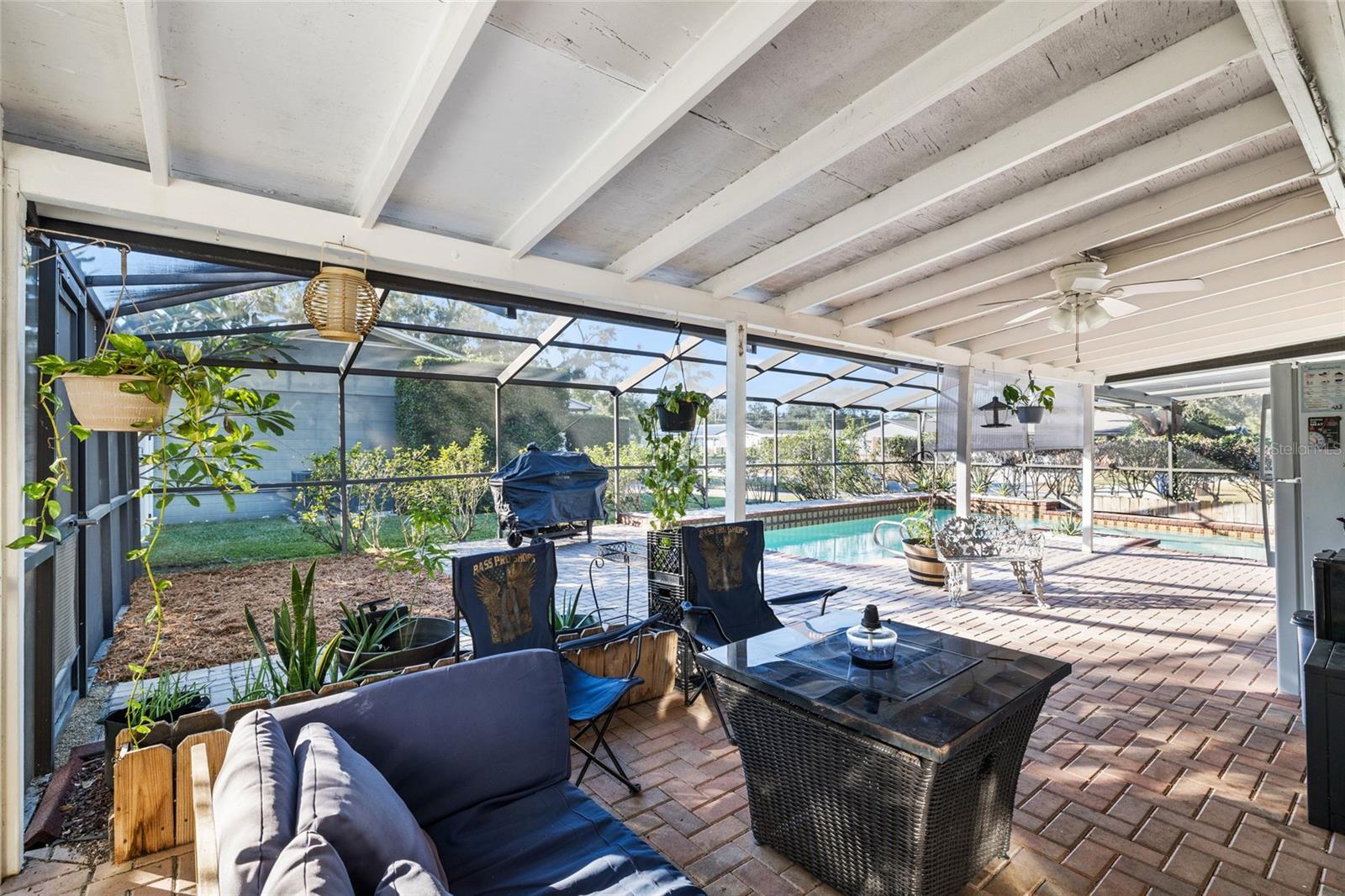 CARROLLWOOD SUB UNIT 4 - Residential