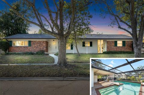 Photo of 11006 Carrollwood Drive, Tampa, FL 33618 (MLS # TB8447849)