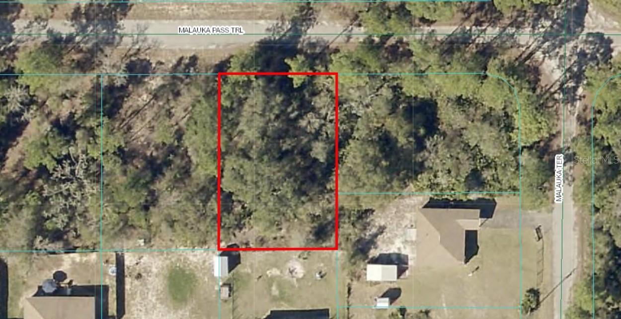 Wonderful Opportunity to Build!
Now is the perfect time to buy land—new homes are being built all around this growing area! This is a great lot to build your dream home or a smart investment opportunity for builders and investors. Enjoy paved roads and access to power nearby, making development easy and convenient. Don’t miss your chance to own in this up-and-coming neighborhood!