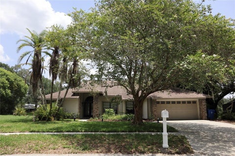 Photo of 10428 Tara Drive, Riverview, FL 33578 (MLS # TB8528407)