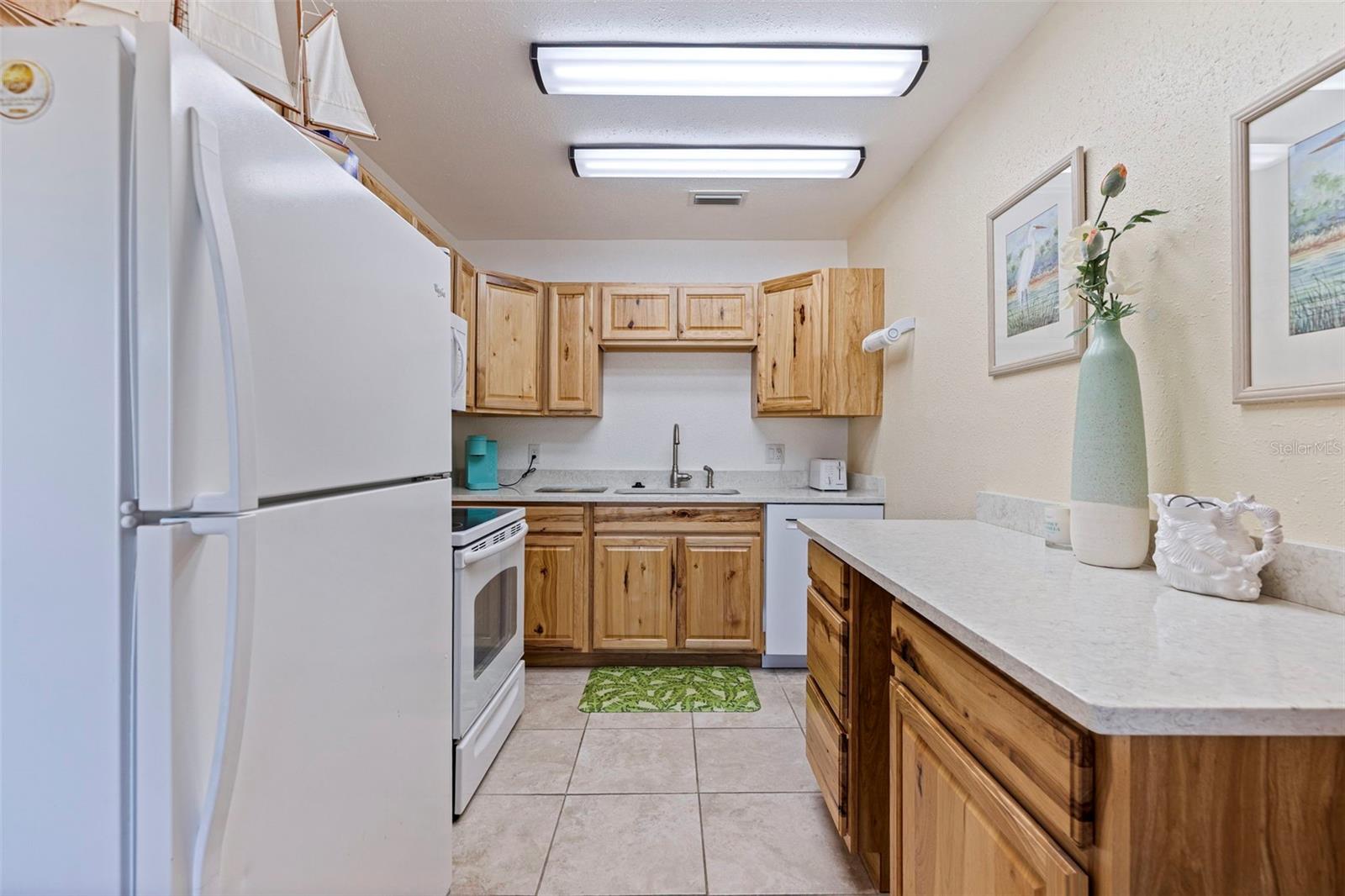 SEMINOLE GARDEN APARTMENTS - Residential