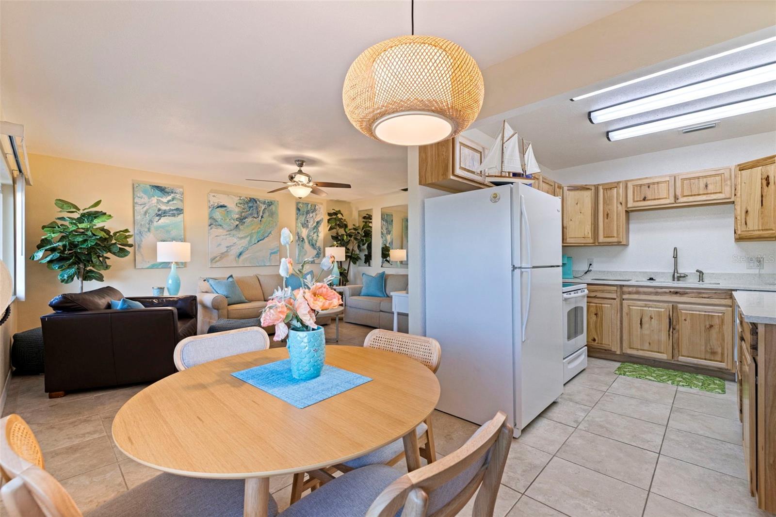 SEMINOLE GARDEN APARTMENTS - Residential