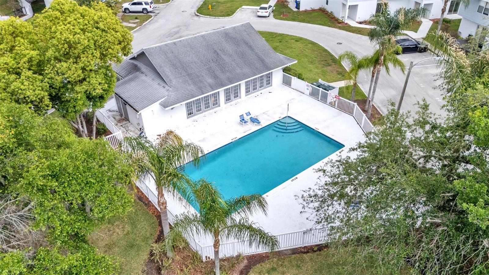 CARPENTERS CREST - Residential