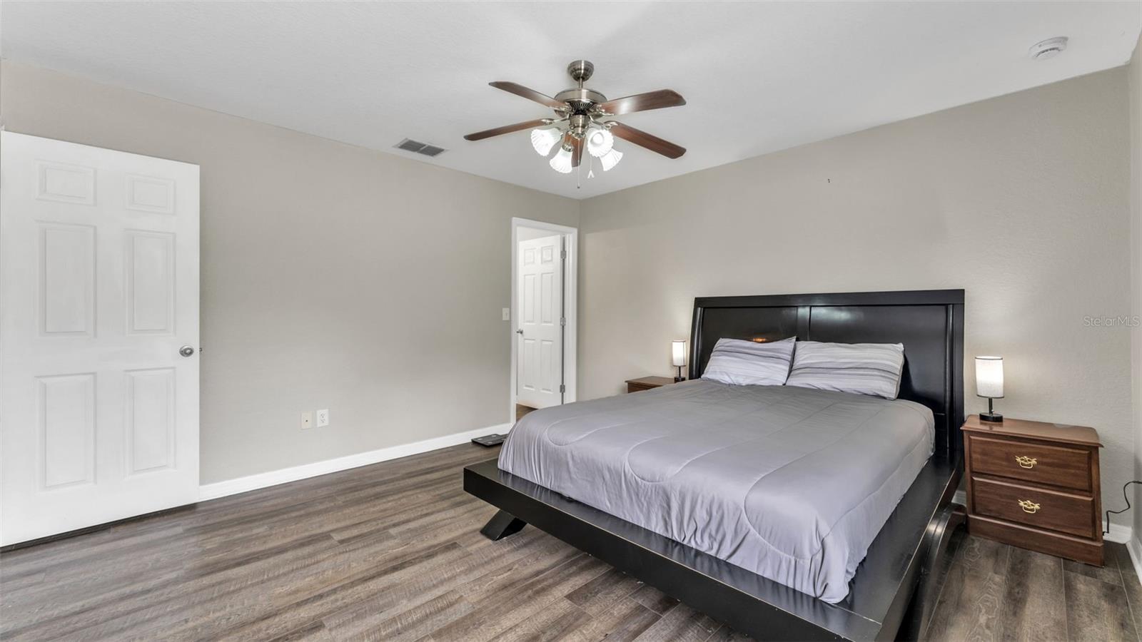 CARPENTERS CREST - Residential