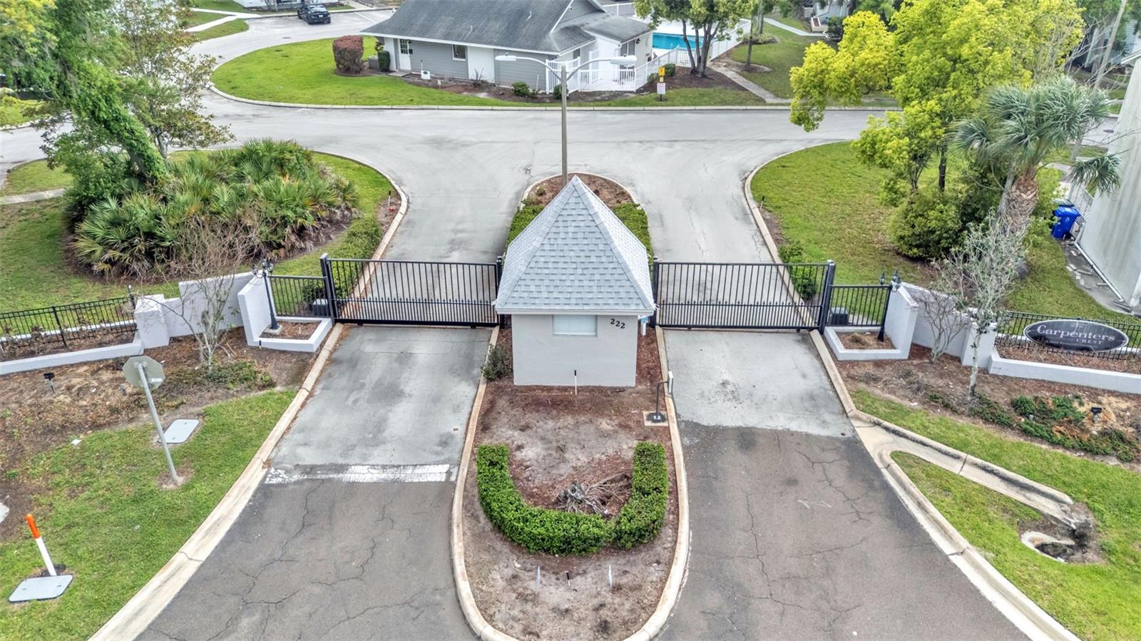 CARPENTERS CREST - Residential