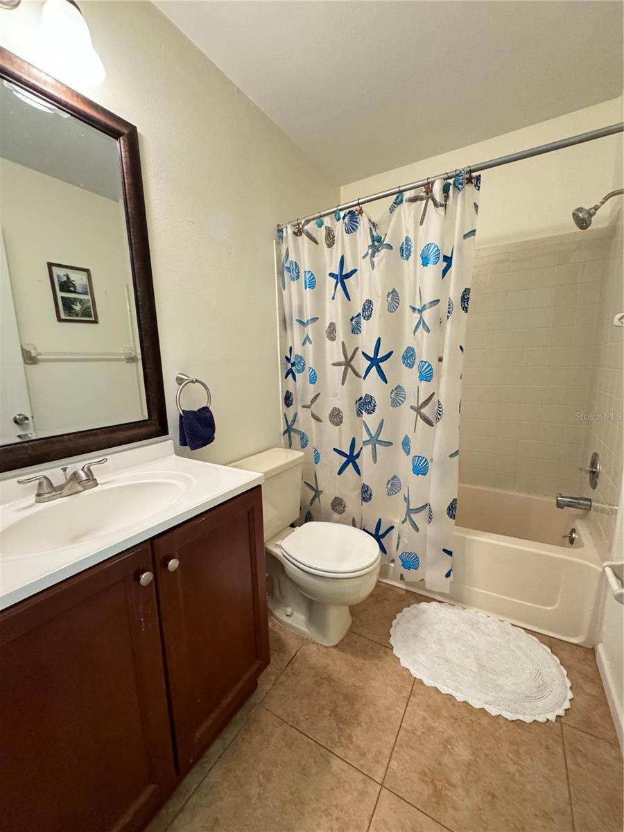 MIRROR LAKE CONDO SEC 2 - Residential Lease