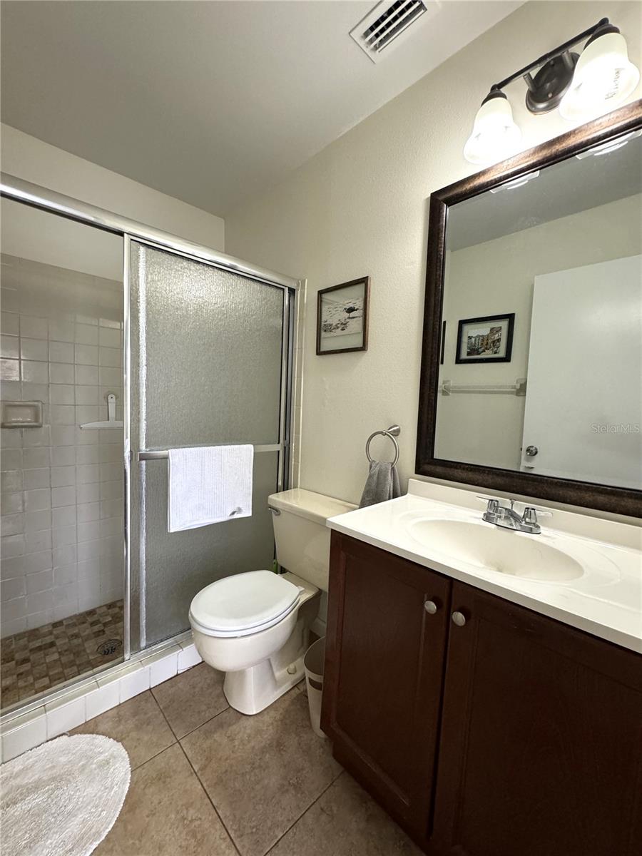MIRROR LAKE CONDO SEC 2 - Residential Lease