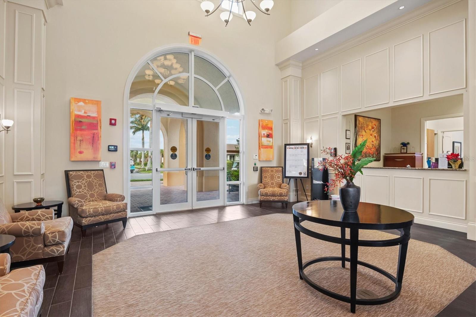 ISLANDWALK - Residential