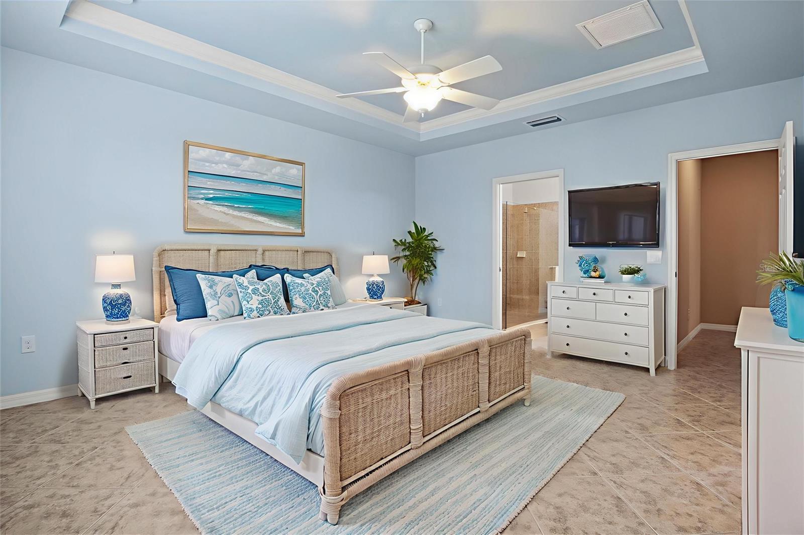 ISLANDWALK - Residential