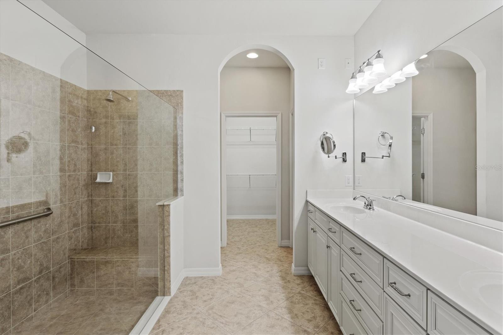 ISLANDWALK - Residential