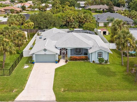 A home in PORT CHARLOTTE