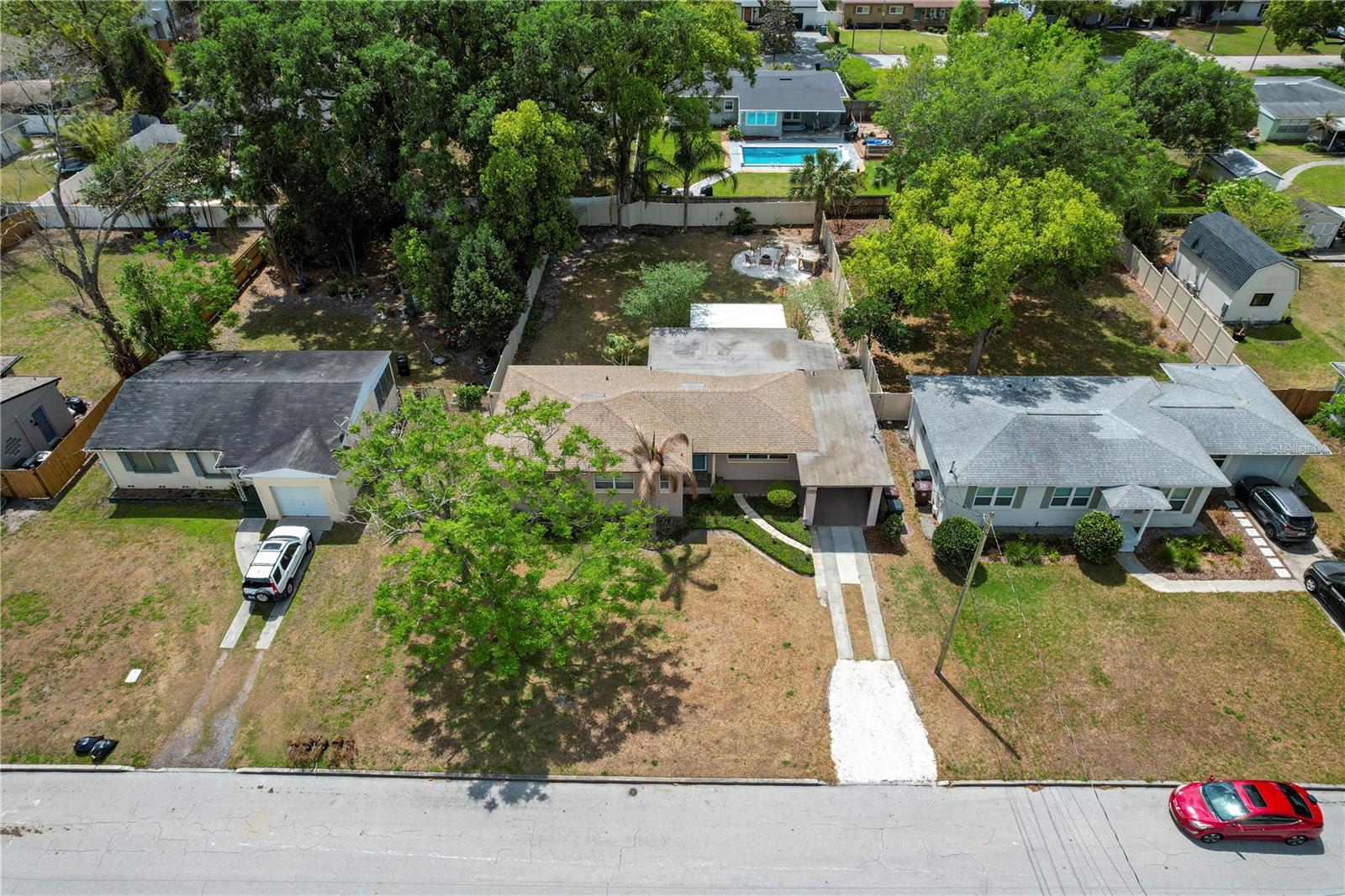 ARDMORE MANOR - Residential