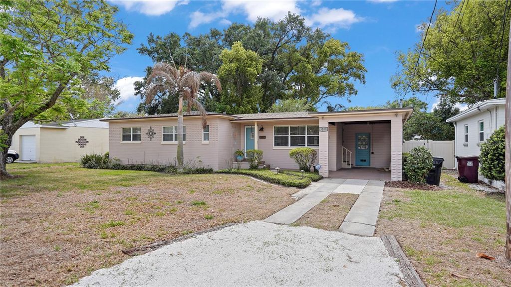 Photo of 3100 Hargill Drive, Orlando, FL 32806 (MLS # O6395870)