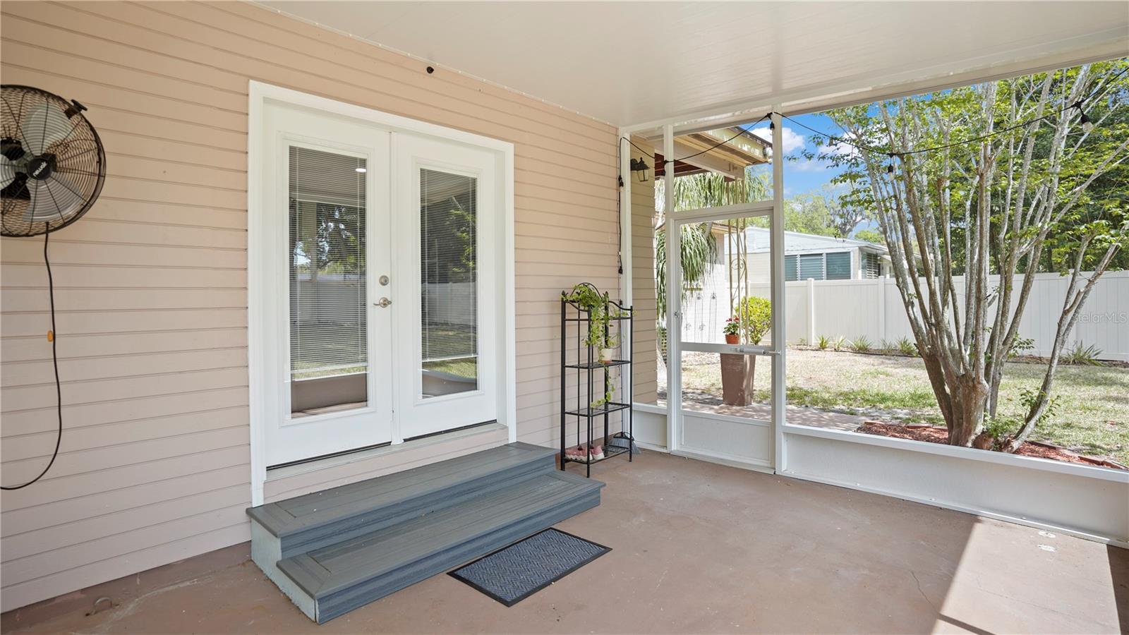 ARDMORE MANOR - Residential