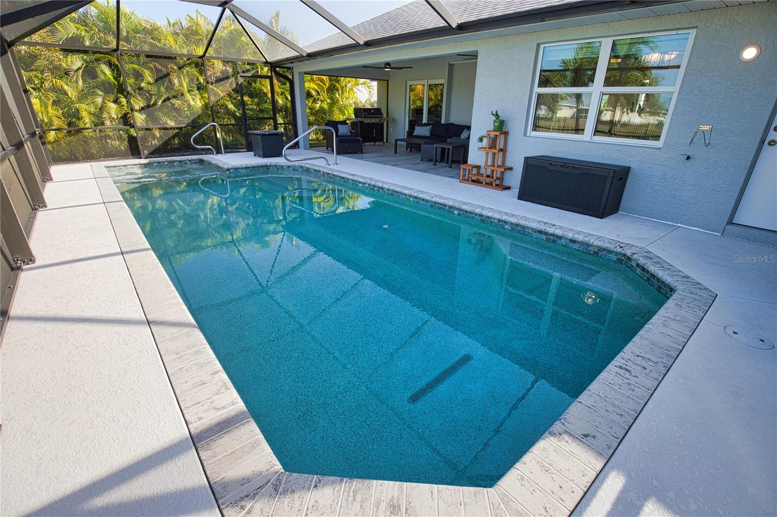 ROTONDA WEST WHITE MARSH - Residential