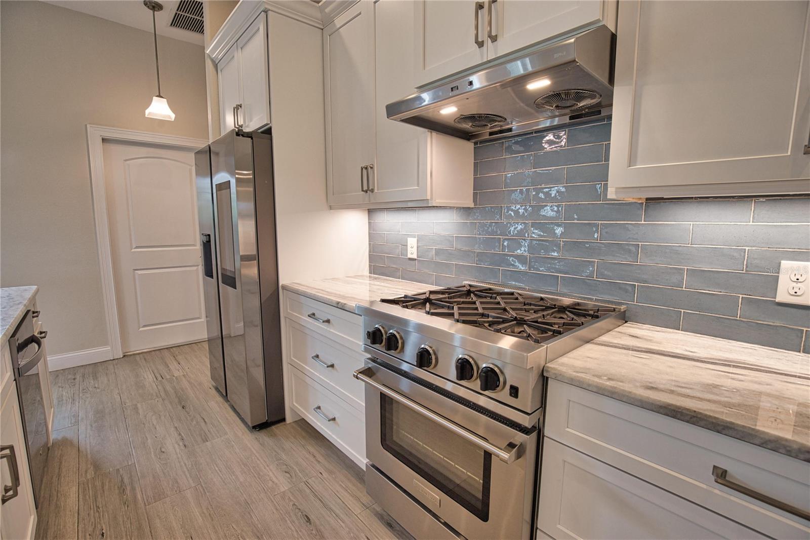 ROTONDA WEST WHITE MARSH - Residential