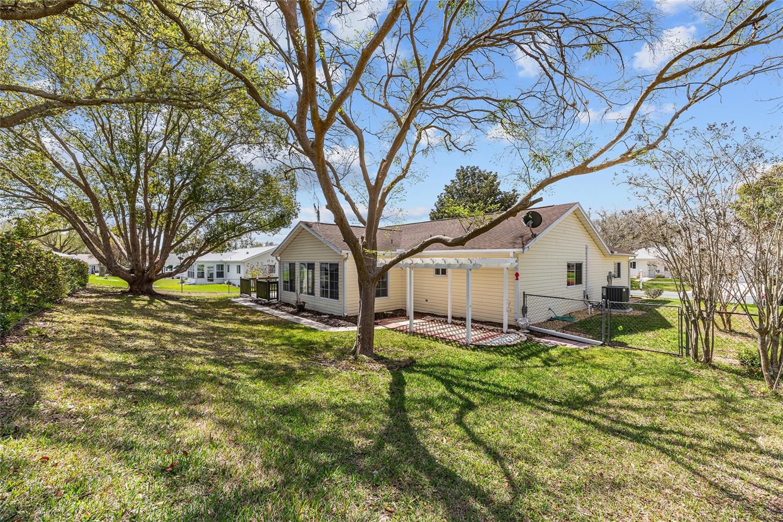 SPRUCE CREEK GC - Residential