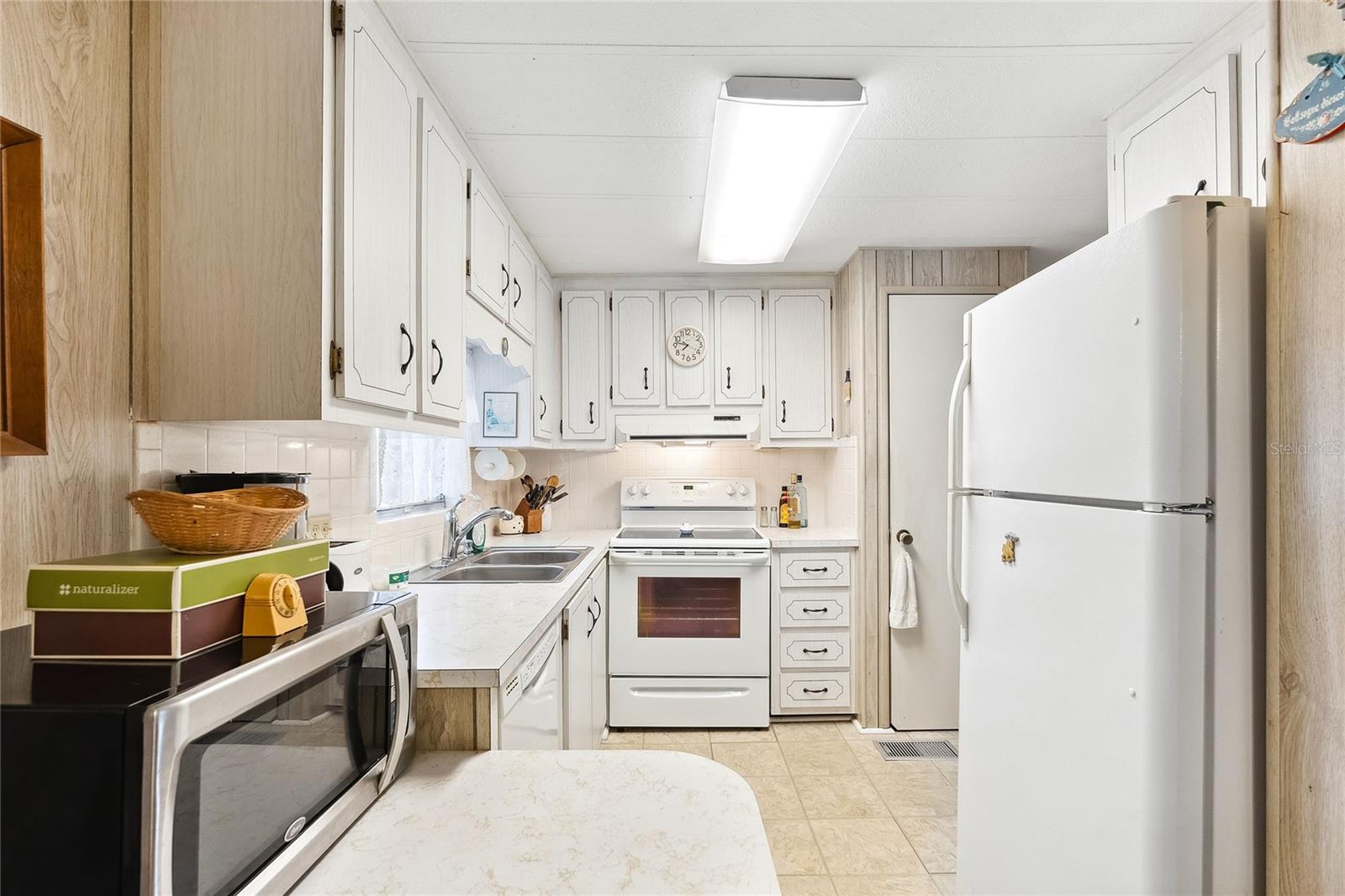 CHATEAU VILLAGE CO-OP - Residential