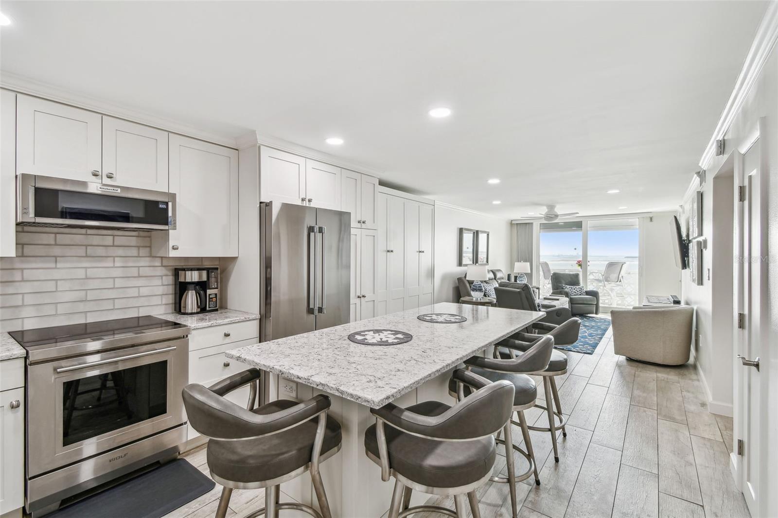 7 ELGIN PLACE 603