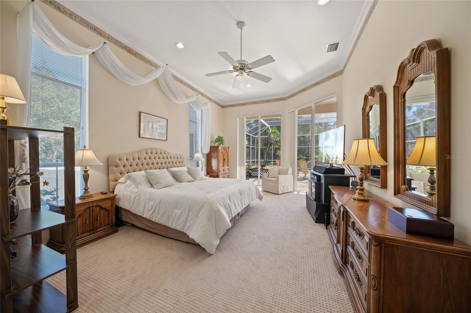 LAUREL OAK ESTATES - Residential