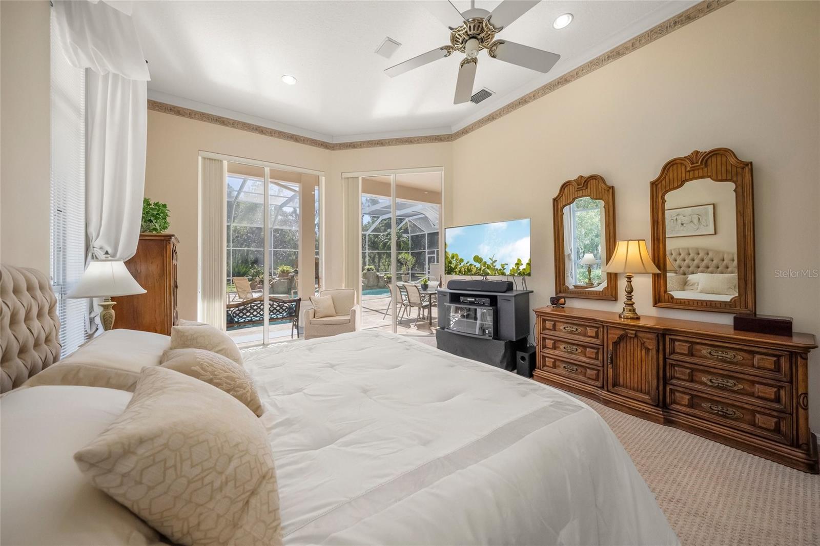 LAUREL OAK ESTATES - Residential