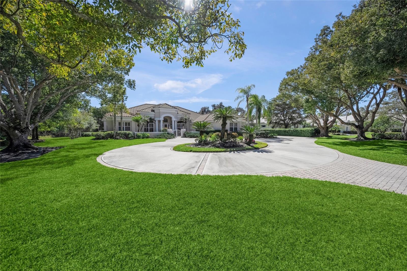 LAUREL OAK ESTATES - Residential