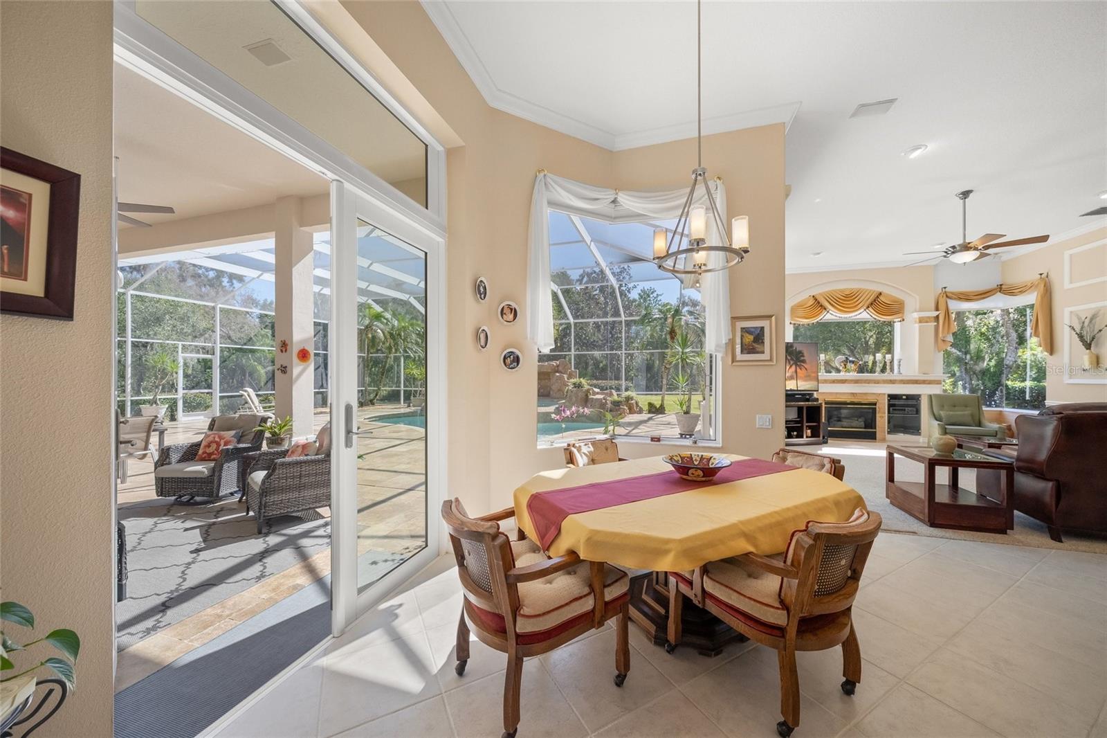 LAUREL OAK ESTATES - Residential