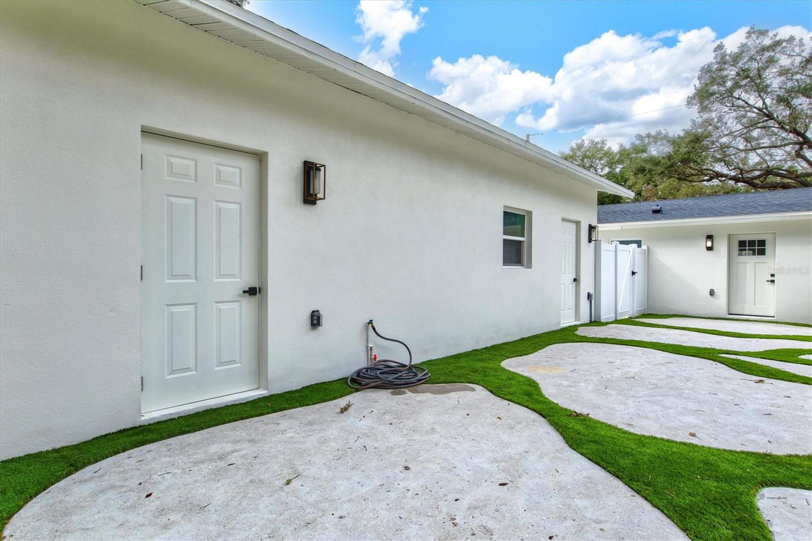 ROSEDALE - Residential