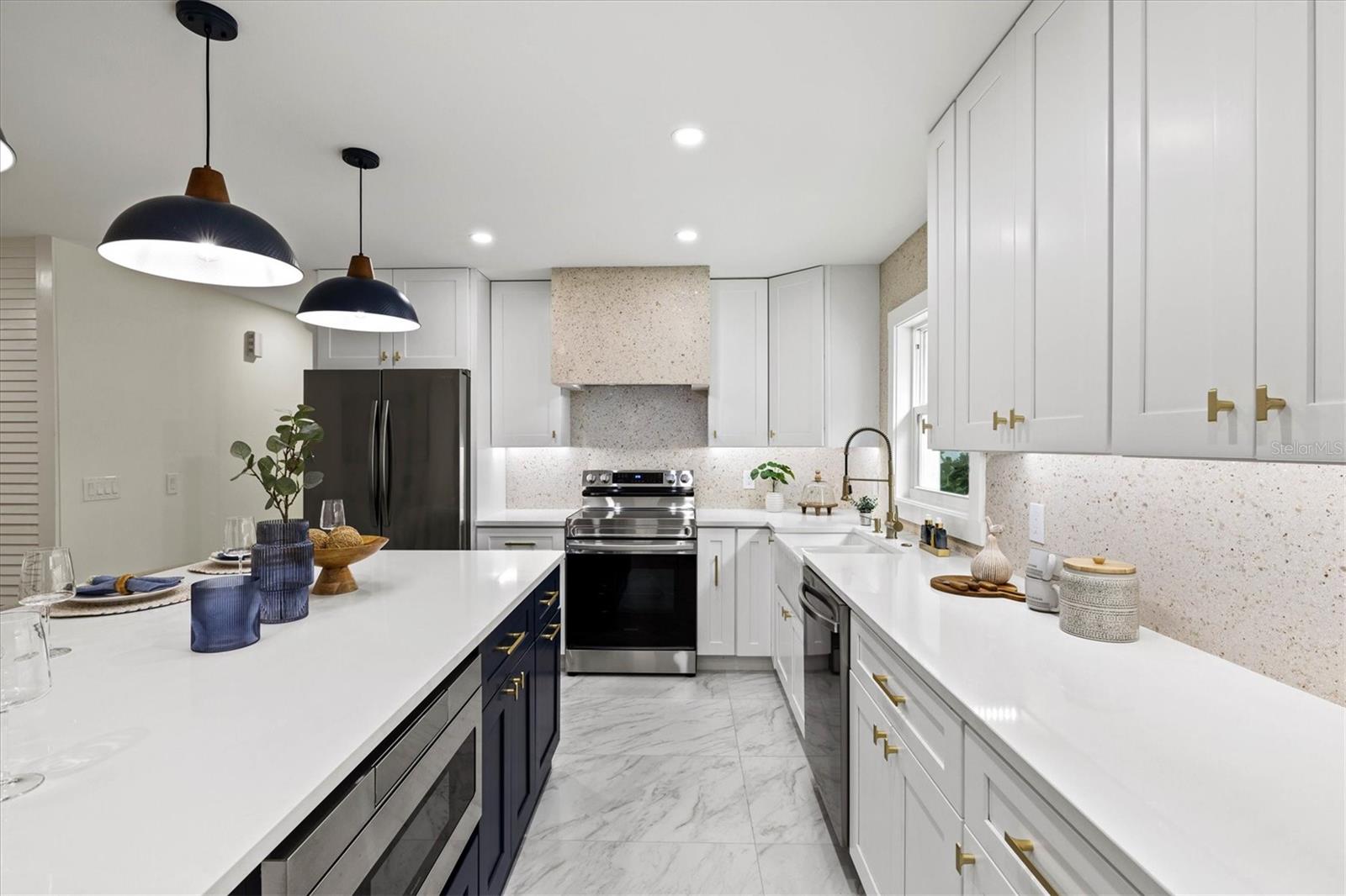 ROSEDALE - Residential