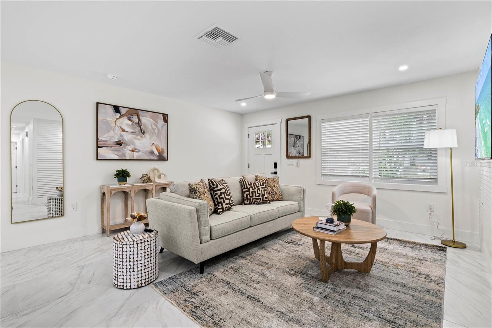 ROSEDALE - Residential