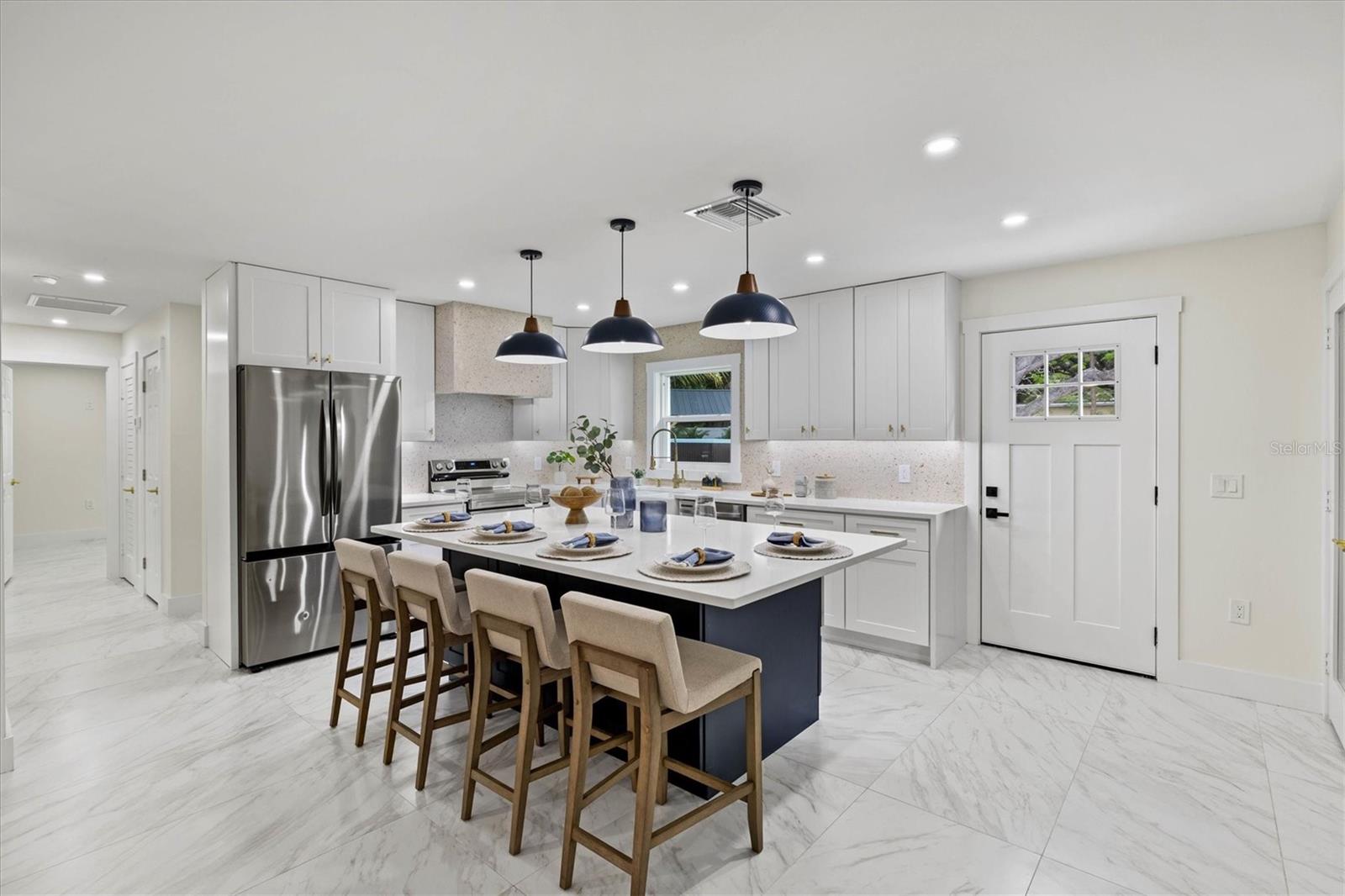 ROSEDALE - Residential