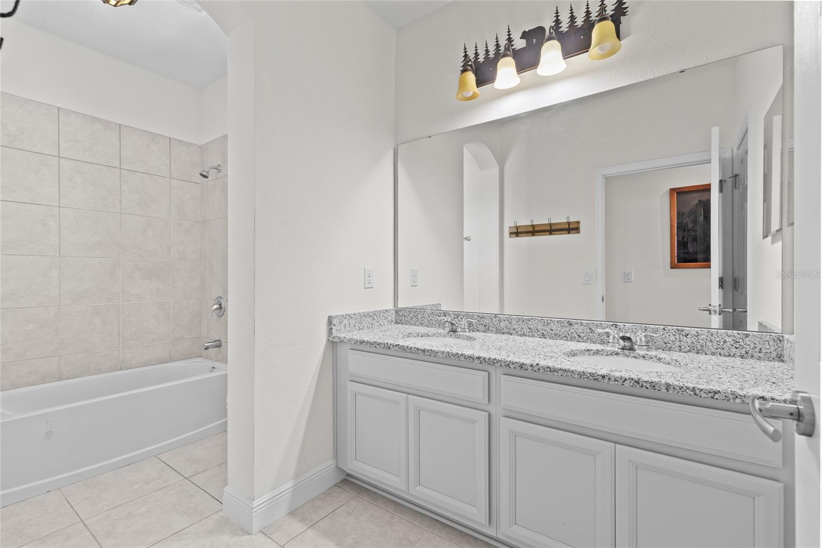 MCALLISTER LNDG - Residential