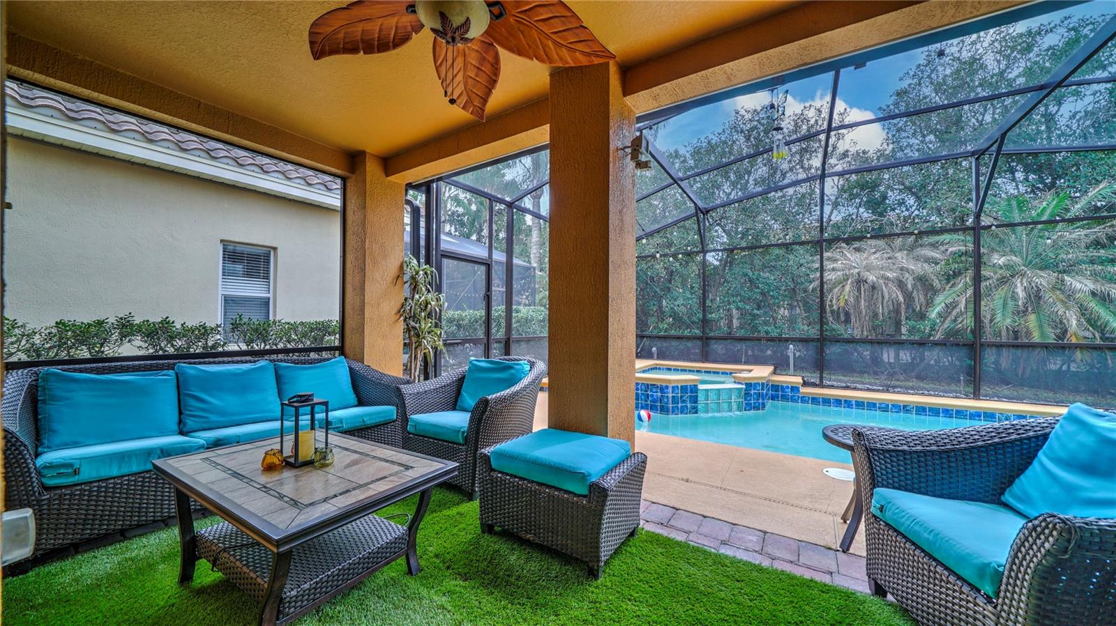 TOSCANA W - Residential