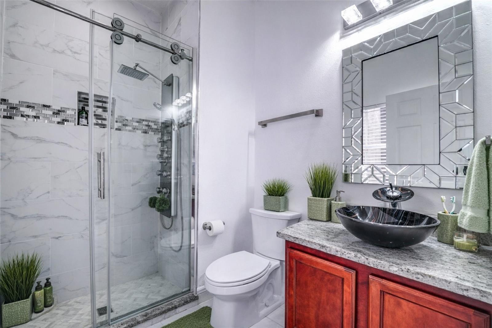 TOSCANA W - Residential