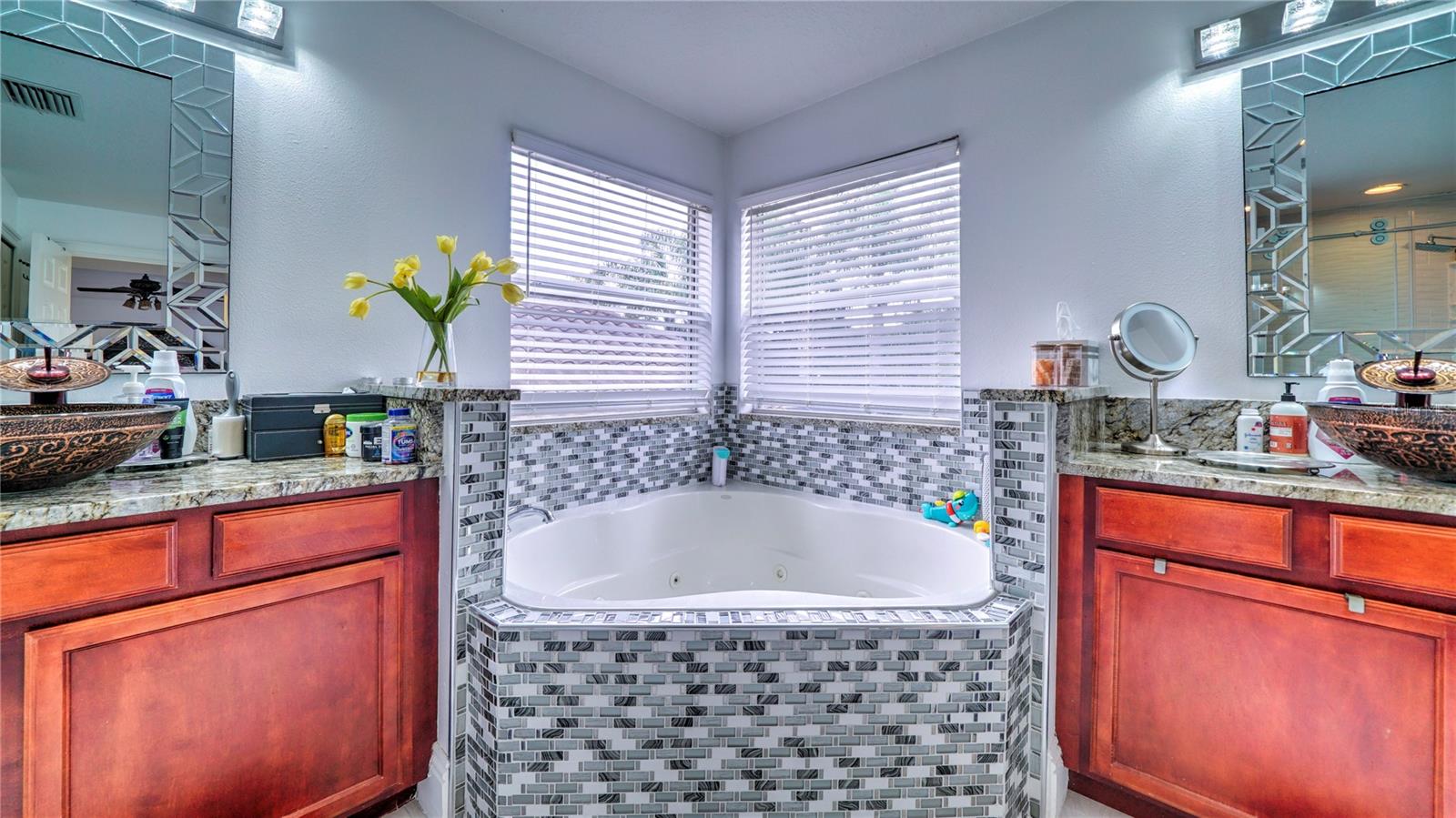 TOSCANA W - Residential