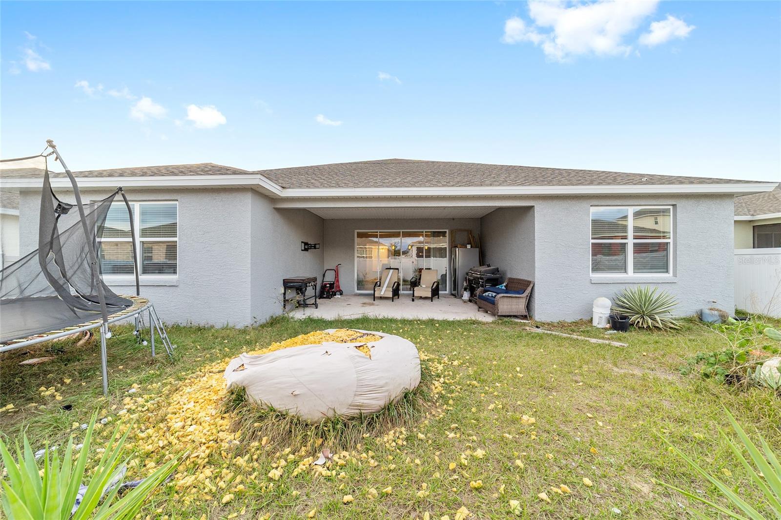 CALESA TOWNSHIP ROAN HILLS PH - Residential