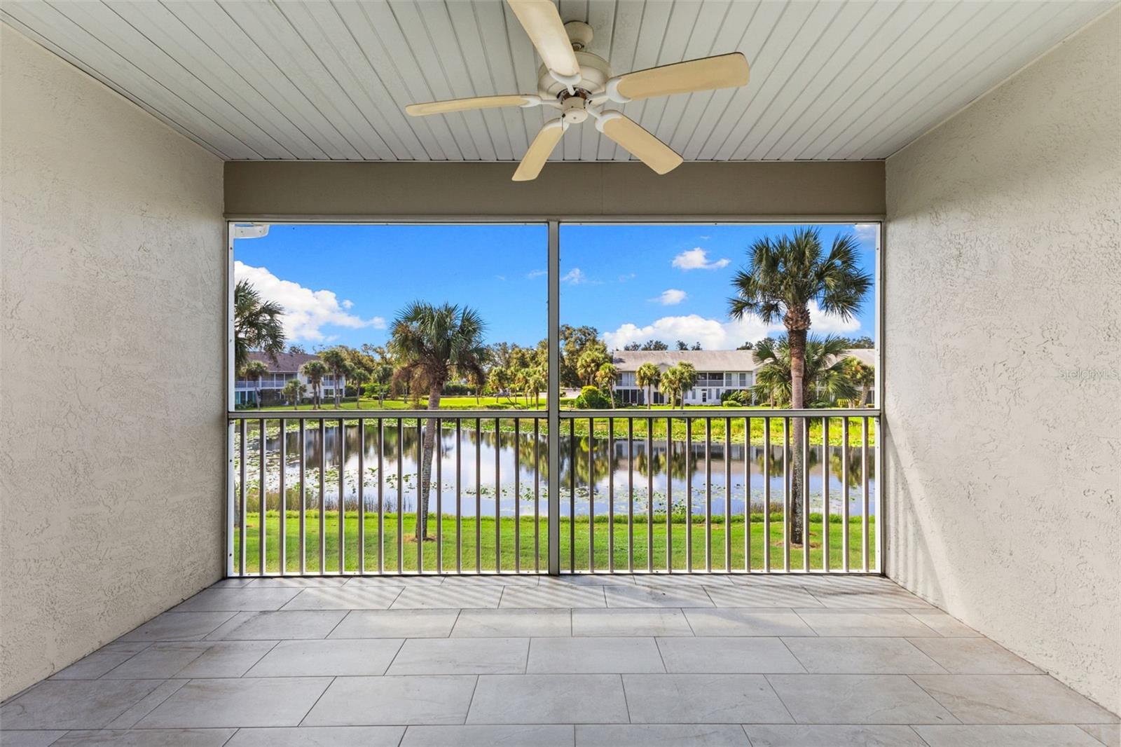 GARDENS VI/WATERSIDE VILLAGE - Residential Lease