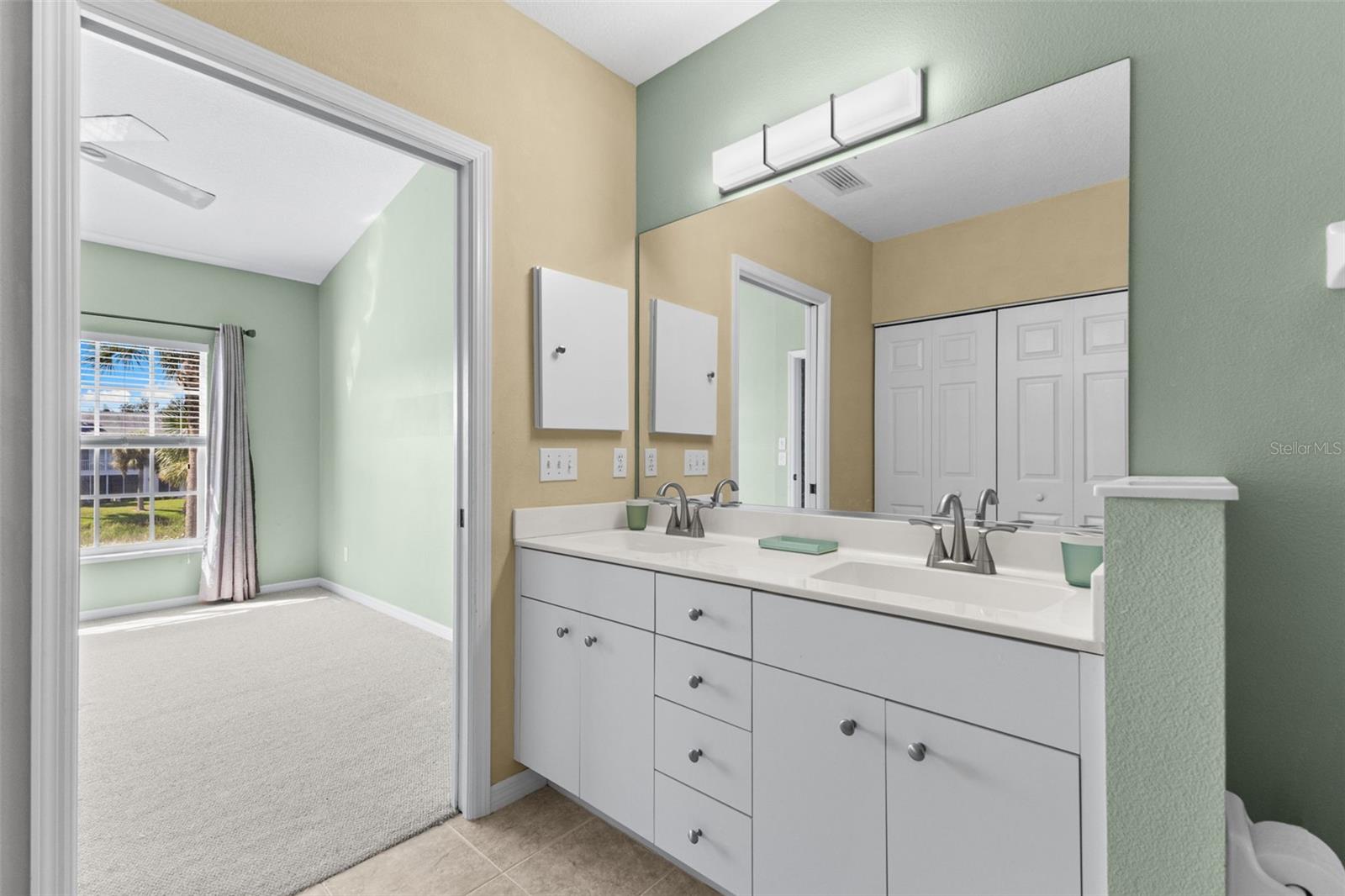 GARDENS VI/WATERSIDE VILLAGE - Residential Lease