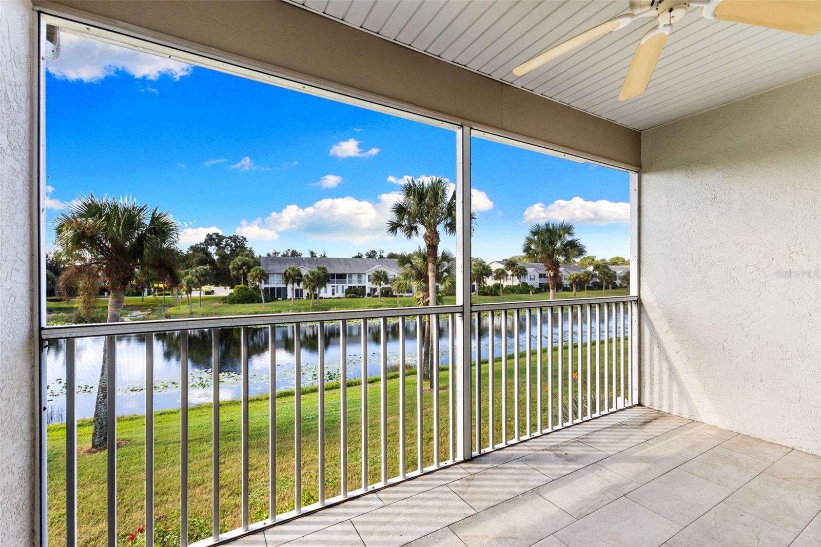 GARDENS VI/WATERSIDE VILLAGE - Residential Lease