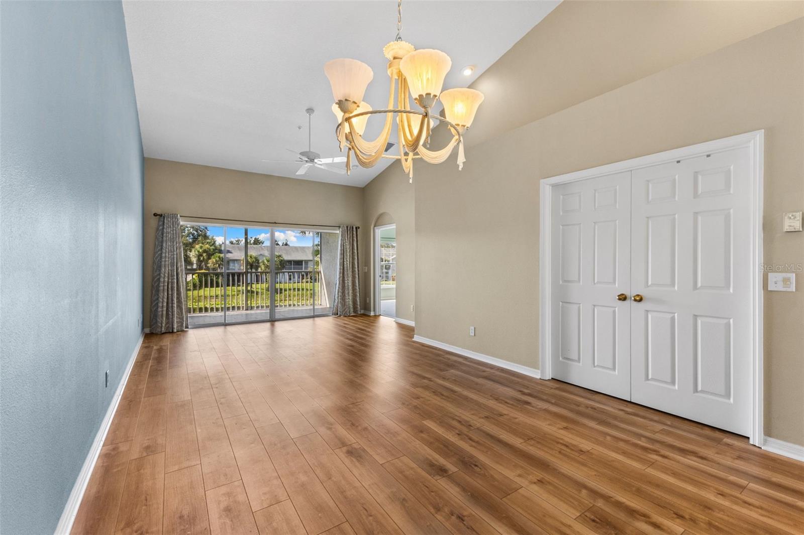GARDENS VI/WATERSIDE VILLAGE - Residential Lease